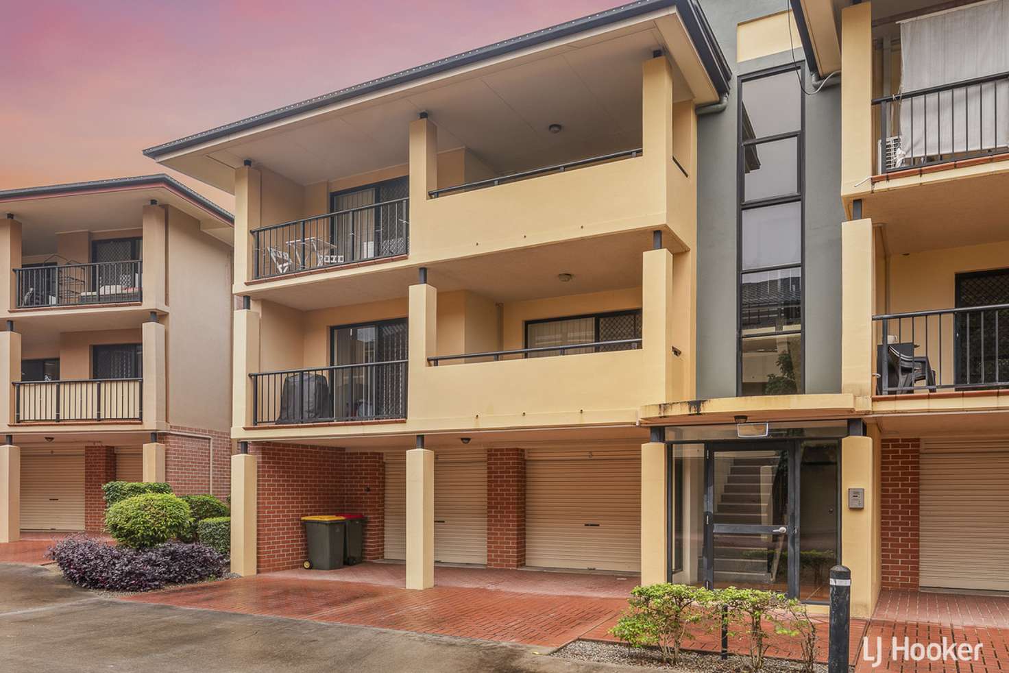 Main view of Homely townhouse listing, 3/18 Whitley Street, Mount Gravatt East QLD 4122