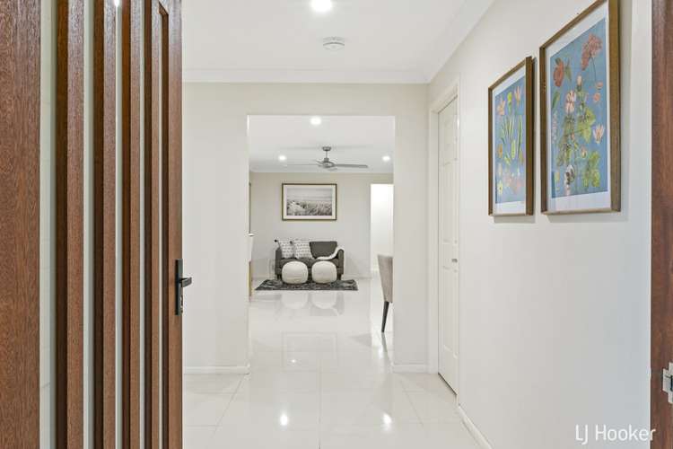 Second view of Homely house listing, 29 Bannockburn Crescent, Parkinson QLD 4115