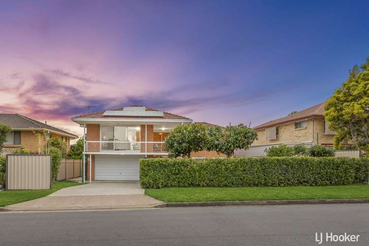 Main view of Homely house listing, 17 Craigview Street, Macgregor QLD 4109