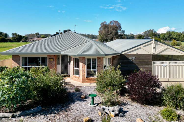 17 Pinot Cresent, Corowa NSW 2646