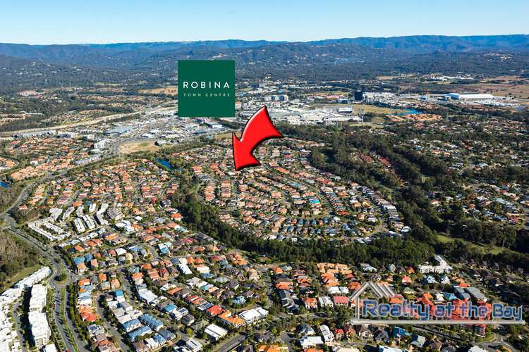 8 Rainbow Fern Court, Robina QLD 4226