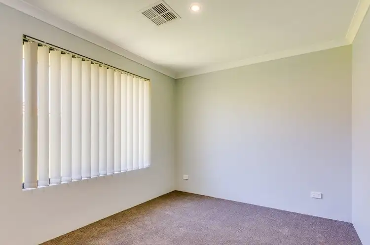 Fourth view of Homely house listing, 21 Carbeen View, Piara Waters WA 6112