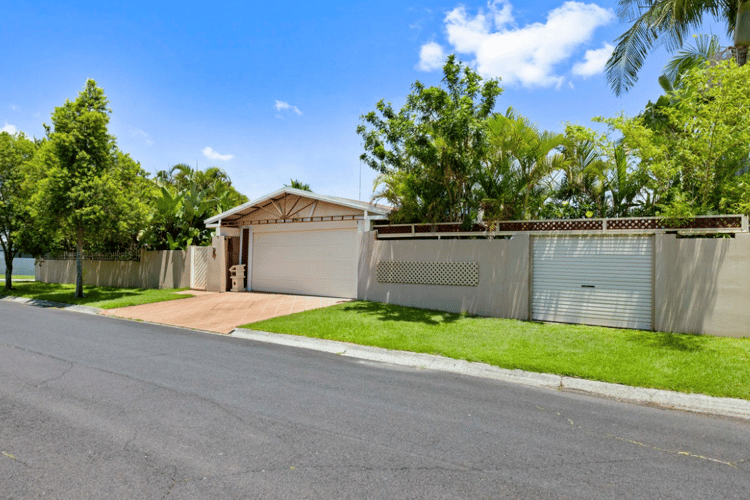 29 Lancelin Drive, Mermaid Waters QLD 4218