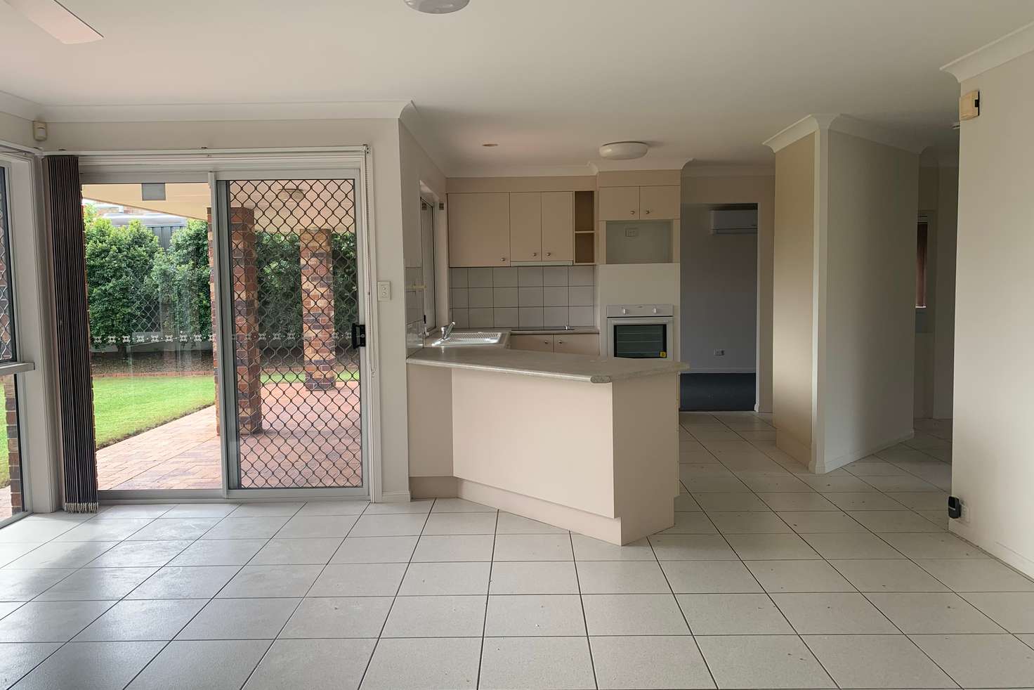 Main view of Homely house listing, 10 Frangipani Place, Stretton QLD 4116