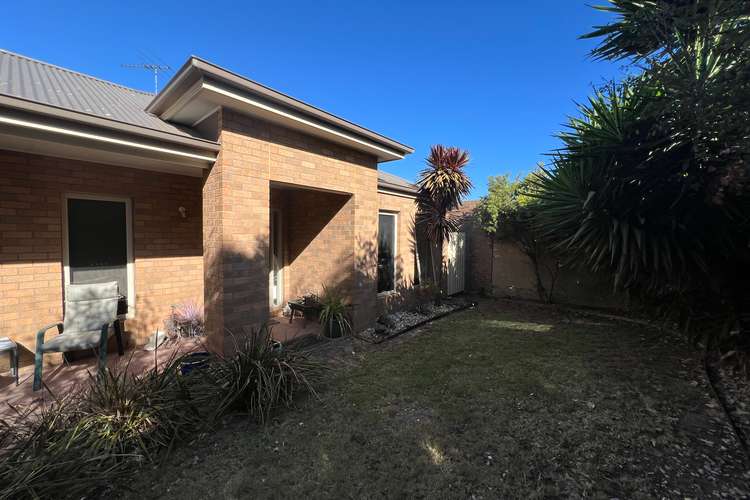 Main view of Homely house listing, 2/19 Synnott Street, Hamlyn Heights VIC 3215