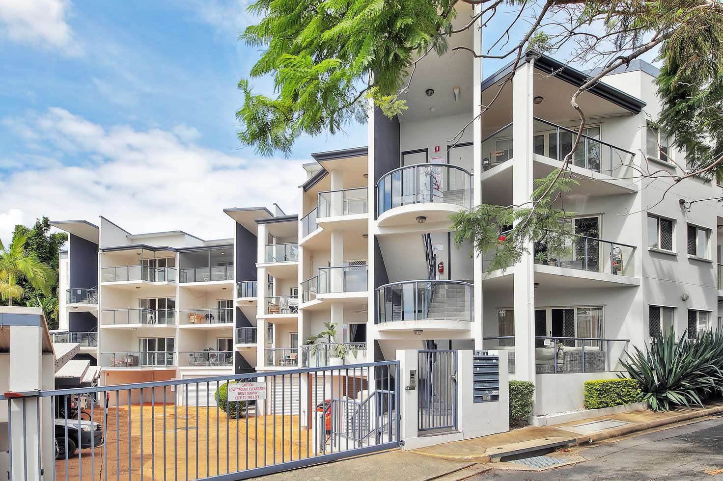 Main view of Homely unit listing, 14/35 Beeston Street, Teneriffe QLD 4005