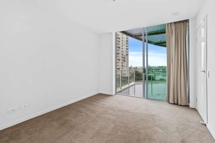 Fifth view of Homely unit listing, 409/18 Fern Street, Surfers Paradise QLD 4217