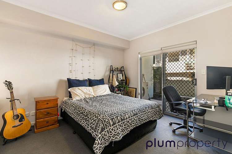 Fourth view of Homely unit listing, 2/69 Durham Street, St Lucia QLD 4067