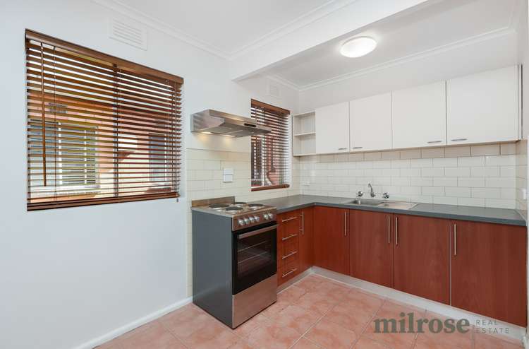Third view of Homely apartment listing, 2/35 Sun Crescent, Sunshine VIC 3020