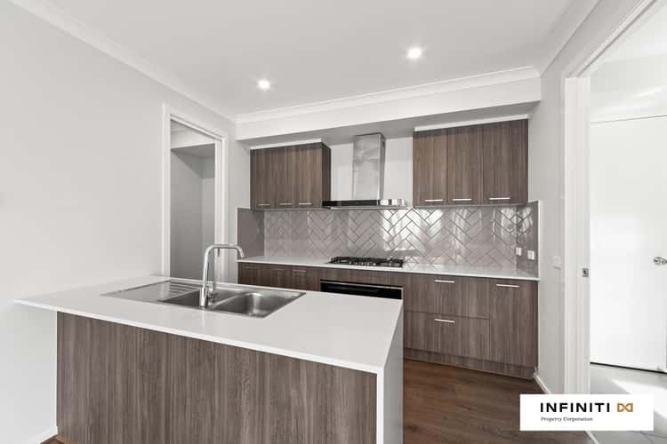Third view of Homely townhouse listing, 2/133 Middleborough Road, Box Hill South VIC 3128