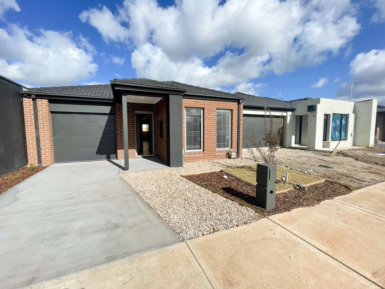 Main view of Homely house listing, 33 Sumac Street, Brookfield VIC 3338