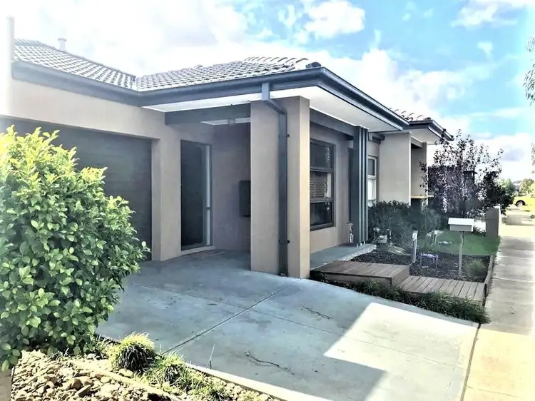 Main view of Homely house listing, 32 Darwin Way, Wollert VIC 3750