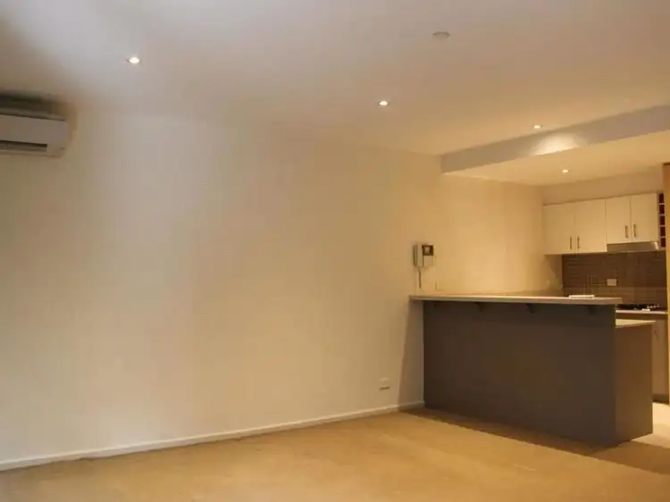 Third view of Homely unit listing, 5/17-19 Selwyn Street, Elsternwick VIC 3185