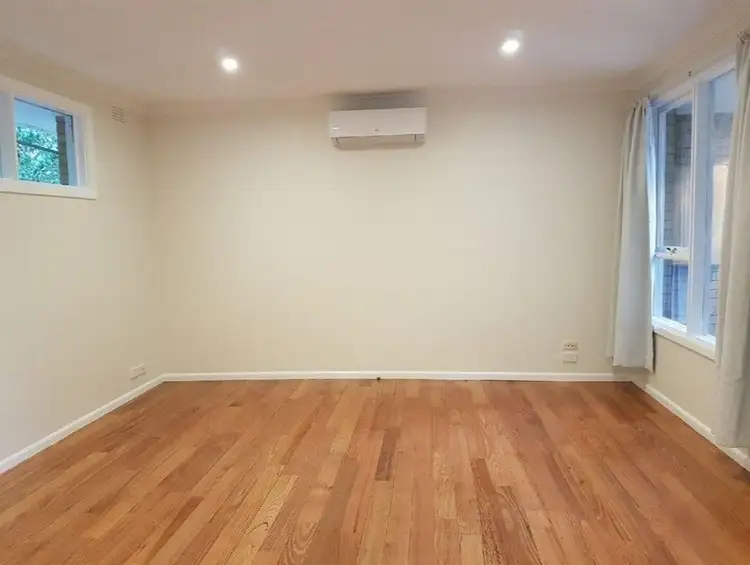Third view of Homely villa listing, 4/2-4 The Crescent, Highett VIC 3190