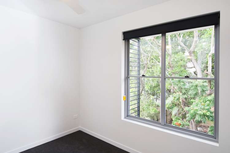 Fourth view of Homely apartment listing, 204/32-38 Latimer Street, Holland Park QLD 4121