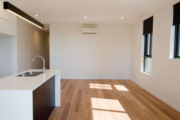 Second view of Homely apartment listing, 302/121 Clarence Road, Indooroopilly QLD 4068