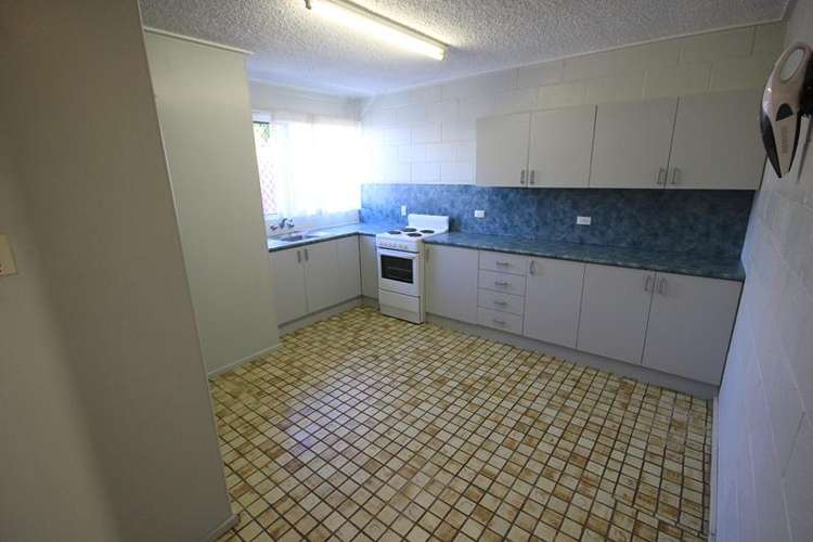 Second view of Homely townhouse listing, 4/174 Harold Street, West End QLD 4810