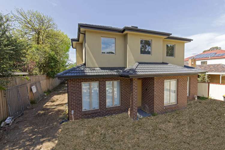 Main view of Homely townhouse listing, 2/612 Blackburn Road, Glen Waverley VIC 3150