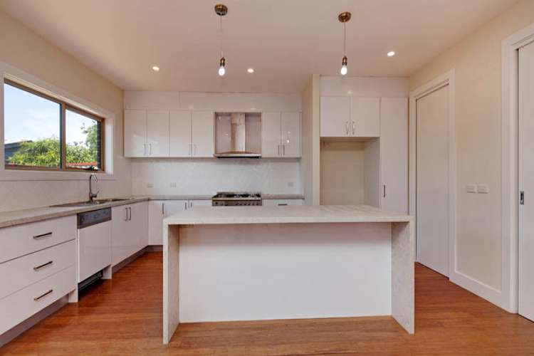 Third view of Homely townhouse listing, 2/612 Blackburn Road, Glen Waverley VIC 3150