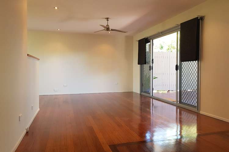Fourth view of Homely unit listing, 8 View Cres, Arana Hills QLD 4054
