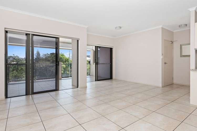 Third view of Homely apartment listing, 5/85 Nudgee Road, Hamilton QLD 4007