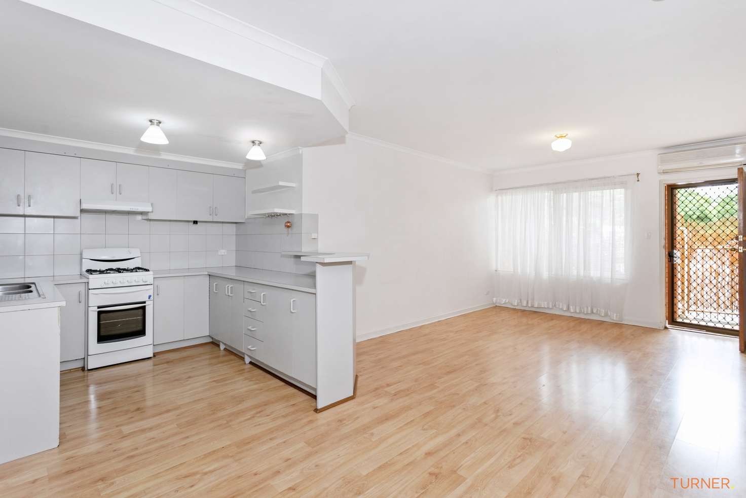 Main view of Homely unit listing, 2/142 Carrington Street, Adelaide SA 5000