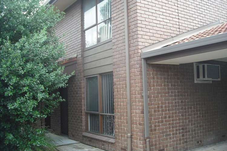 Main view of Homely townhouse listing, 2/27 Downer Avenue, Campbelltown SA 5074