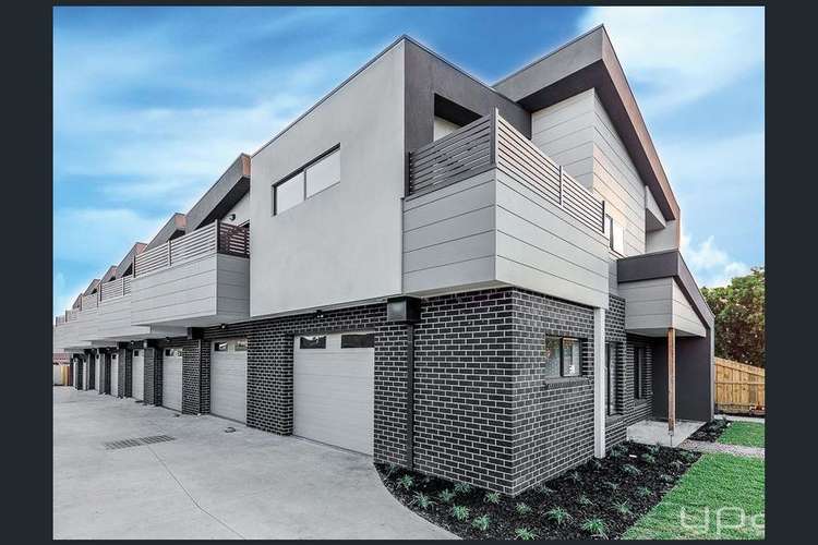 Main view of Homely townhouse listing, 2/11 Gladstone Parade, Glenroy VIC 3046