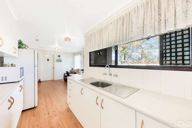 Fifth view of Homely house listing, 11 Gobur Court, Meadow Heights VIC 3048