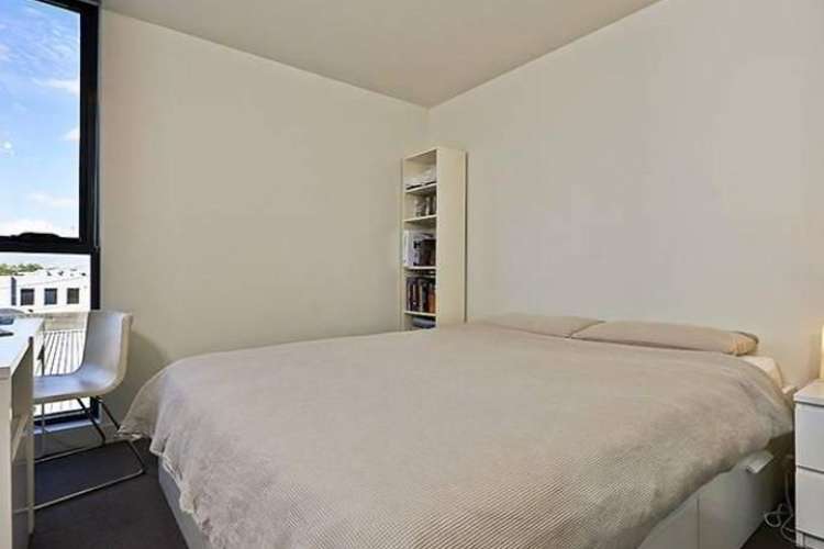 Fourth view of Homely apartment listing, 427B/1 Colombo Street, Mitcham VIC 3132