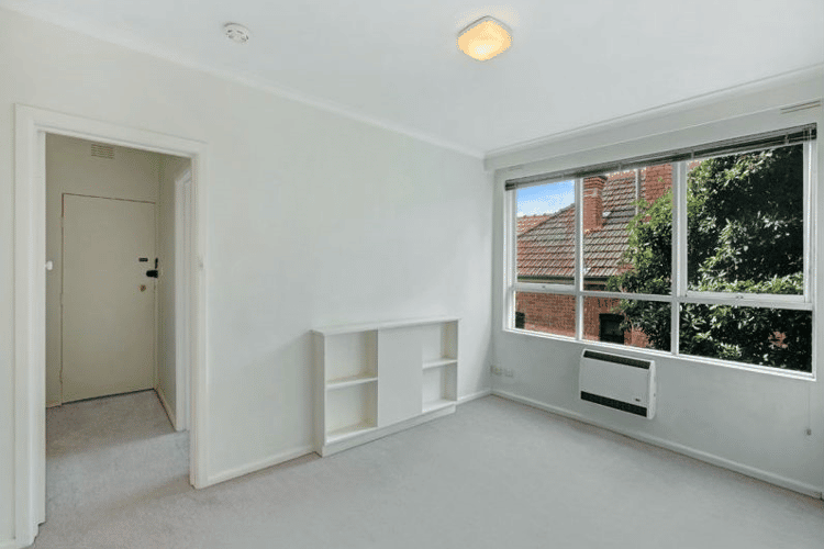 Second view of Homely apartment listing, 6/167 Riversdale Road, Hawthorn VIC 3122