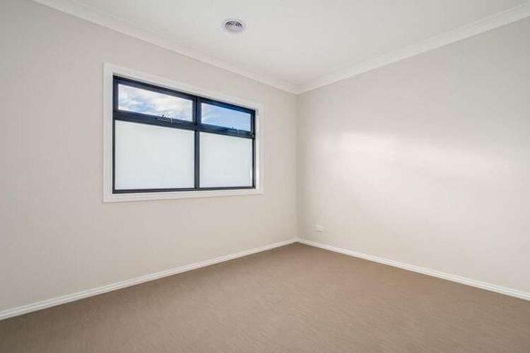 Fifth view of Homely townhouse listing, 3/12 Heatherdale Road, Mitcham VIC 3132