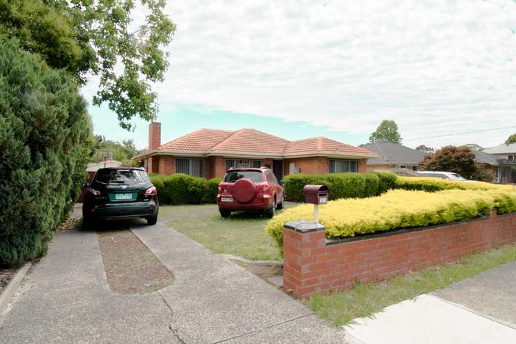 Main view of Homely house listing, 33 Beatrice Street, Kilsyth VIC 3137