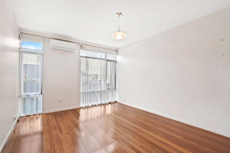 Fourth view of Homely apartment listing, 5/17 Glenview Avenue, Malvern VIC 3144