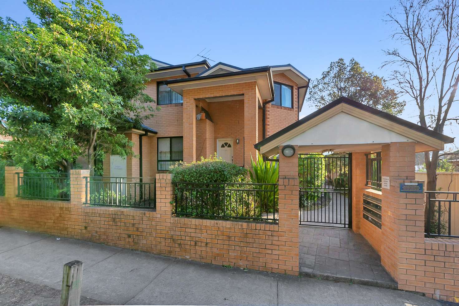 Main view of Homely townhouse listing, 2/31 Loftus Crescent, Homebush NSW 2140