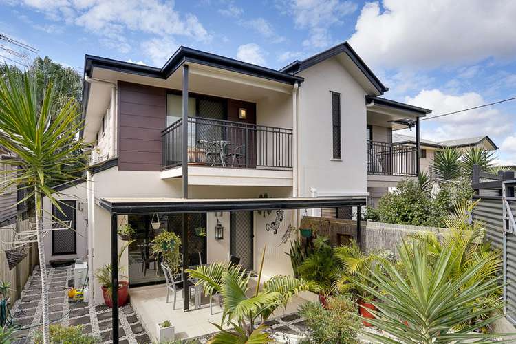 Main view of Homely townhouse listing, 2/381 Bennetts Road, Norman Park QLD 4170