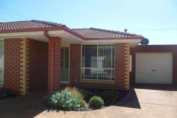 Main view of Homely unit listing, 1/1 Narebar Street, Bell Park VIC 3215