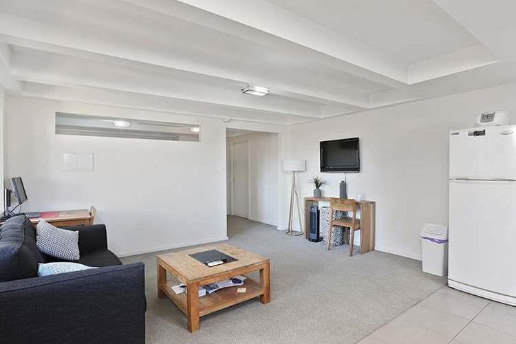 Fourth view of Homely unit listing, 6/317 Moorabool Street, Geelong VIC 3220
