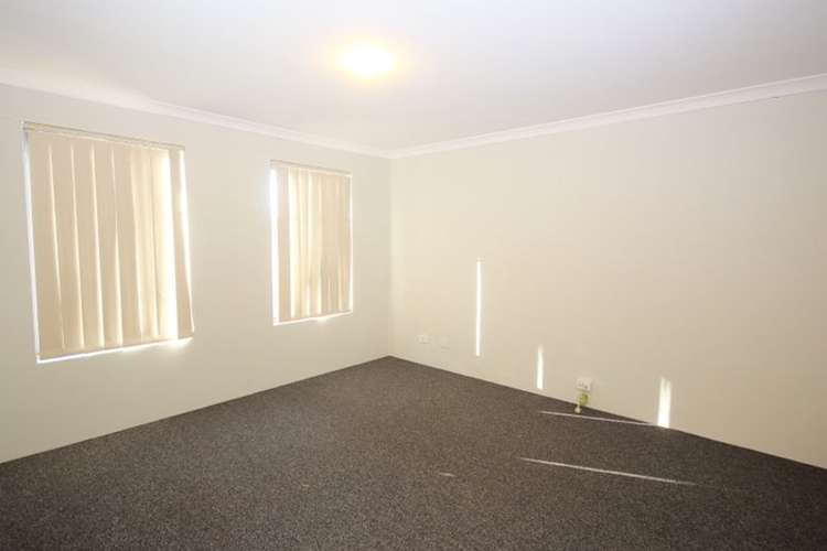 Second view of Homely house listing, 35 Hesketh Avenue, Seville Grove WA 6112
