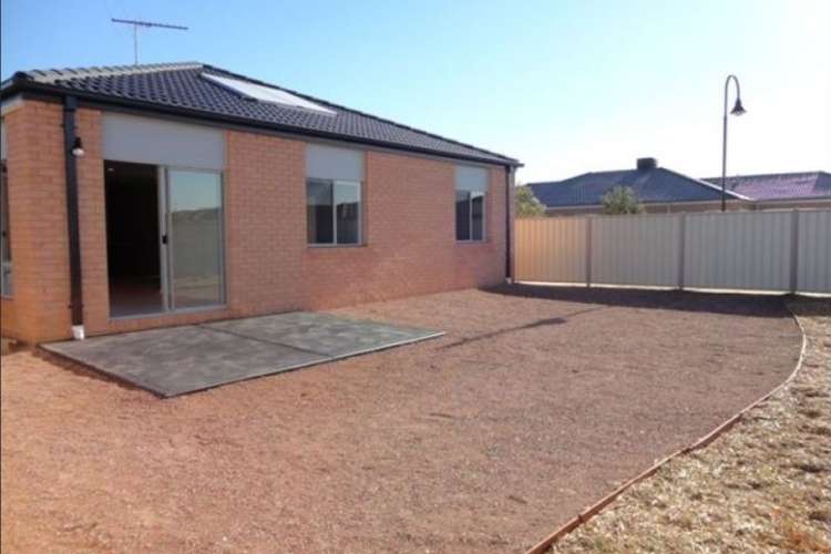 Fifth view of Homely house listing, 95 Federation Boulevard, Truganina VIC 3029