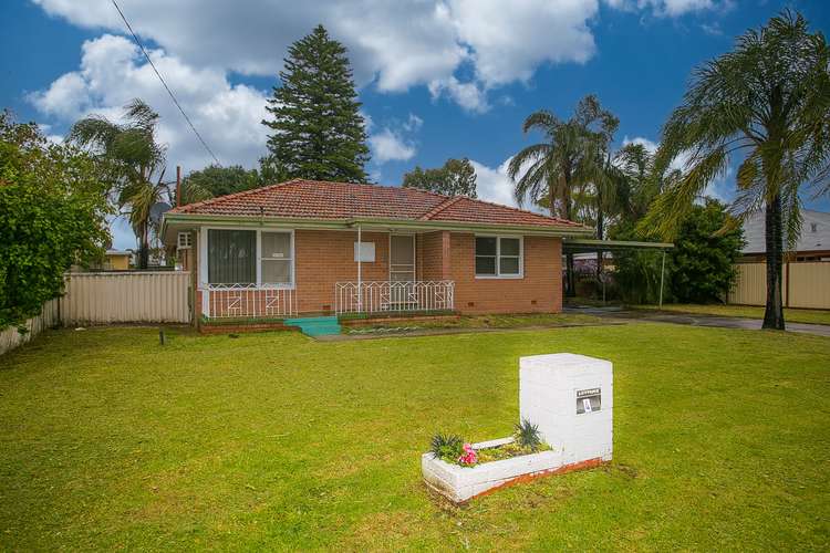 Second view of Homely house listing, 4 Norbury Way, Langford WA 6147