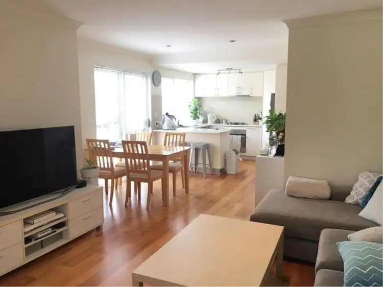 1/2 Lilacdale Road, Innaloo WA 6018