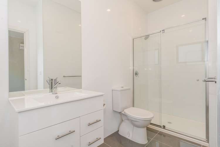 Fourth view of Homely house listing, 2 Alanah Close, Lilydale VIC 3140