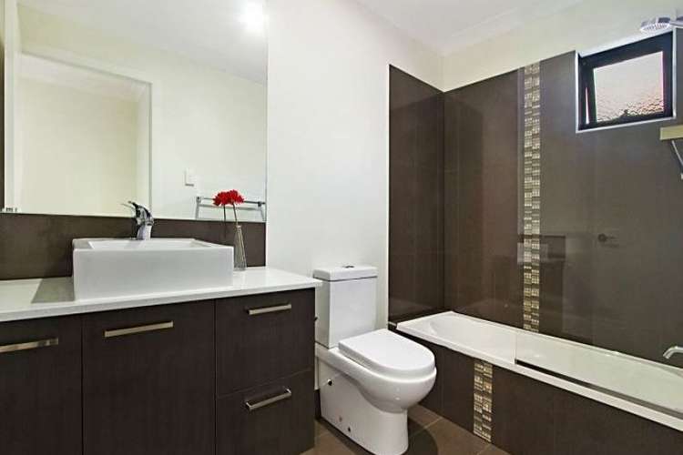 Fifth view of Homely townhouse listing, 2/9 Haig Street, Coorparoo QLD 4151