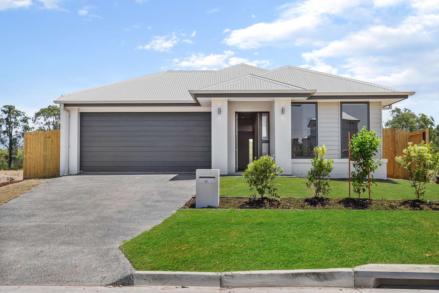 Main view of Homely house listing, 43 Greenview Circuit, Arundel QLD 4214