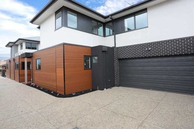 Main view of Homely townhouse listing, 2/48 Cyclamen Avenue, Altona North VIC 3025