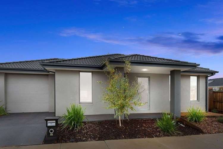 Main view of Homely house listing, 17 Attunga Grove, Werribee VIC 3030