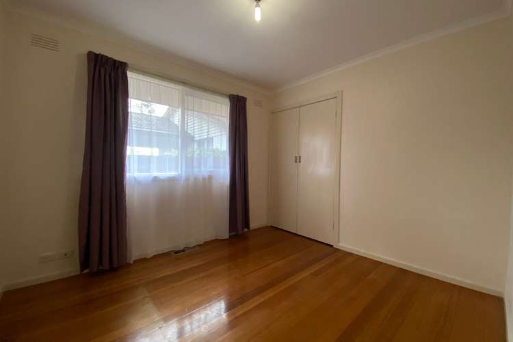 Fifth view of Homely unit listing, 1/15 Buckingham Crescent, Doncaster VIC 3108