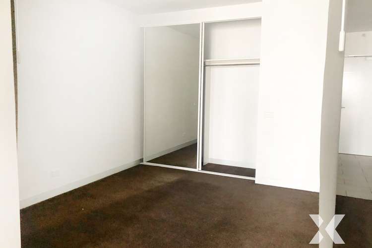 Third view of Homely apartment listing, 920/555 Flinders Street, Melbourne VIC 3000
