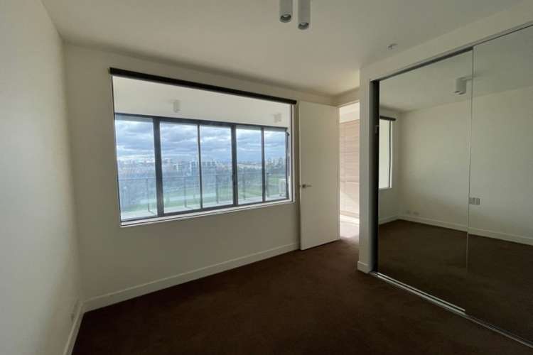 Fifth view of Homely apartment listing, 702/18 Yarra Street, South Yarra VIC 3141